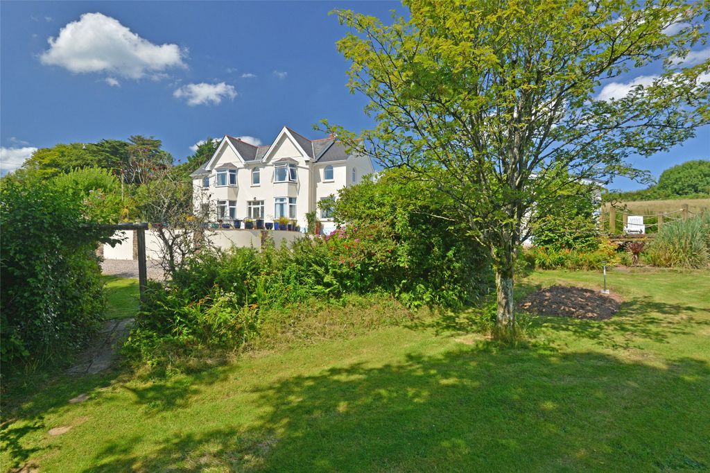 Property photo 1 of 38 Picture No. 37