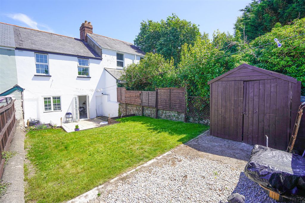 Property photo 1 of 16