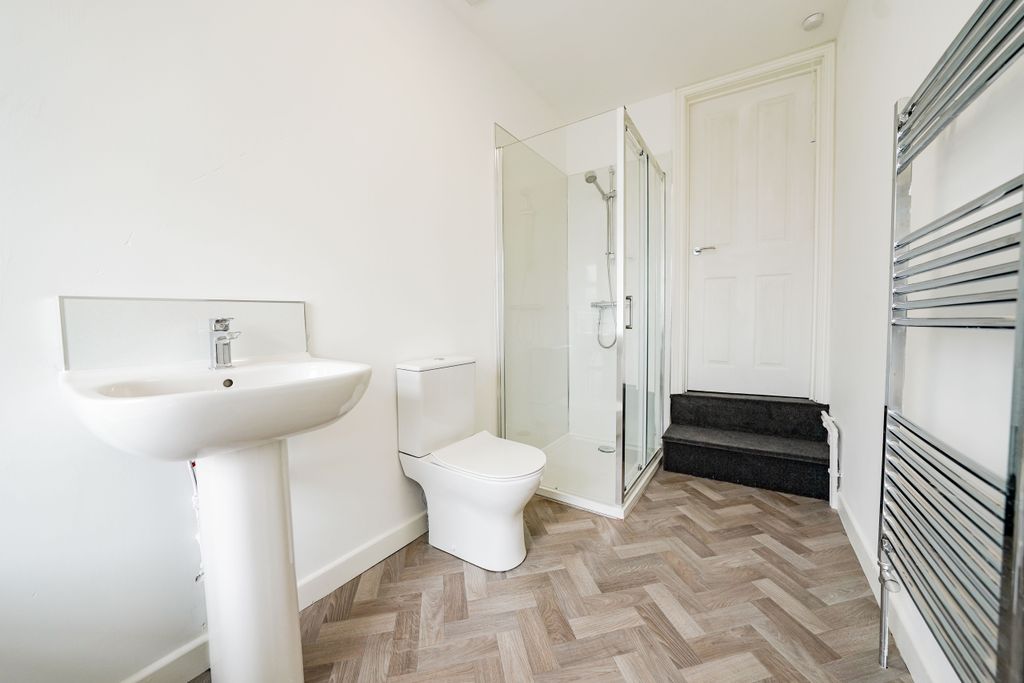 Property photo 3 of 16 Dsc03227