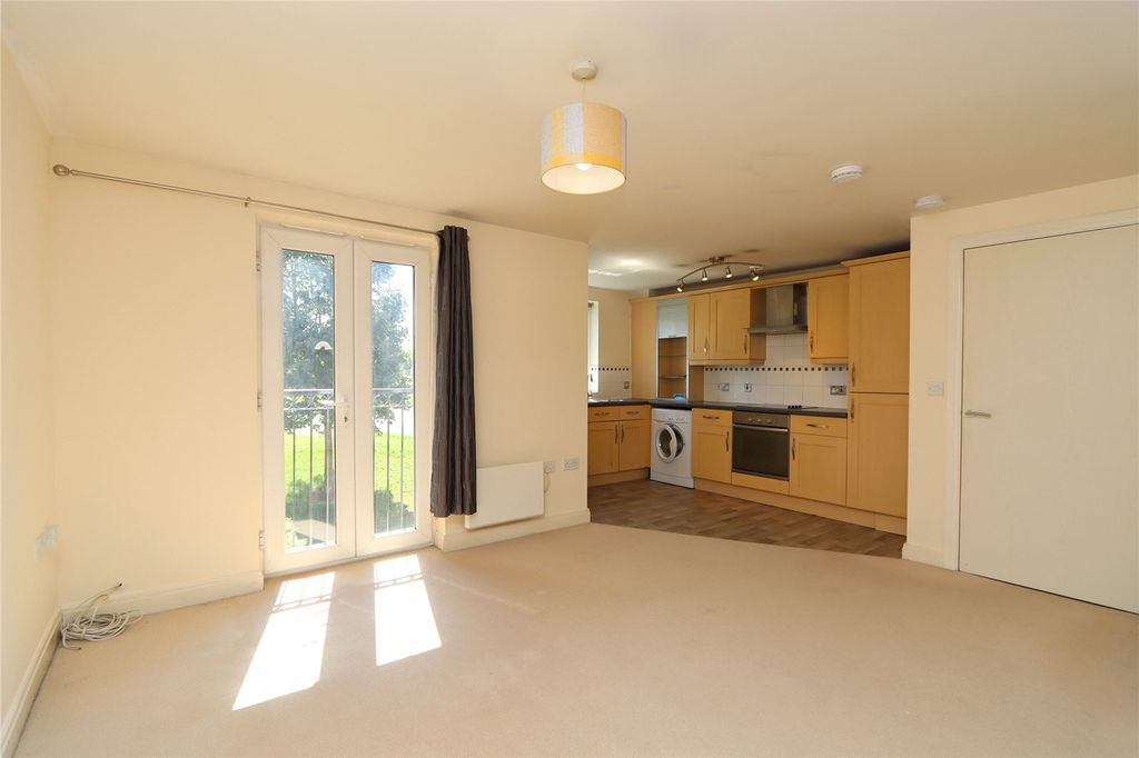 Property photo 3 of 11 Picture No. 04