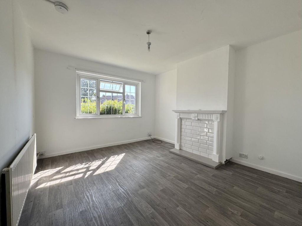 Property photo 1 of 6 1