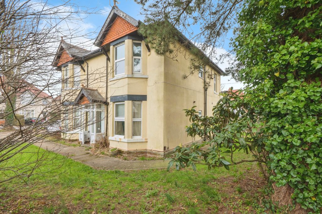 Property photo 1 of 13 Photography