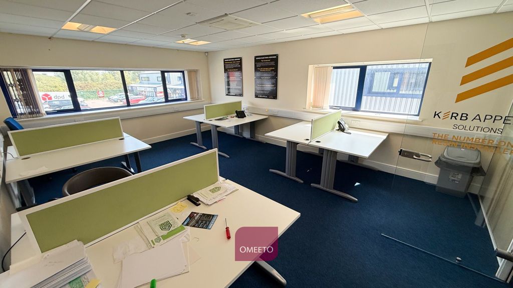 Property photo 3 of 10 Office For Sale