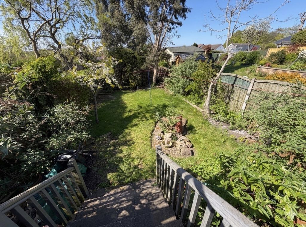 Property photo 2 of 34