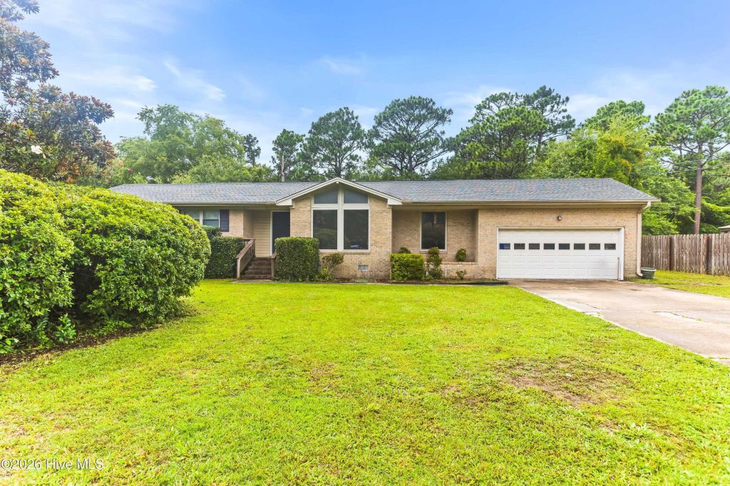 Property photo 1 of 25