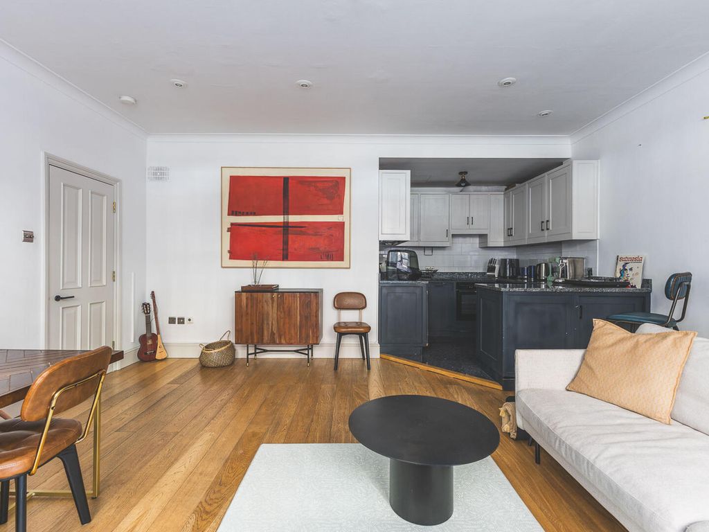 Property photo 3 of 11 6C9A4419.Jpg