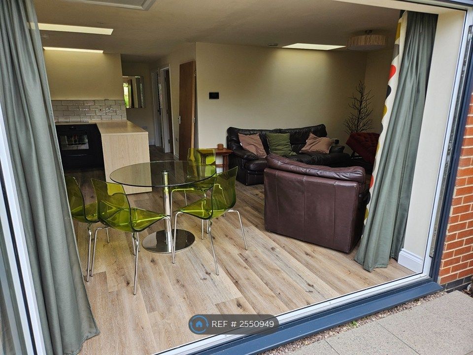 Property photo 1 of 30