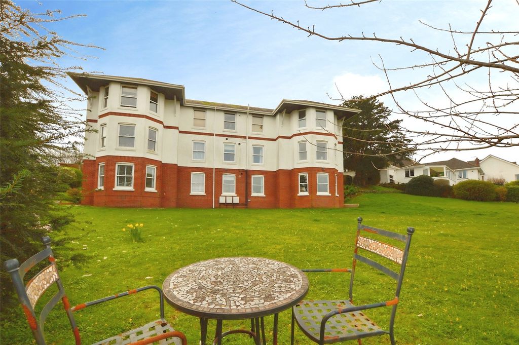 Property photo 1 of 16 Picture No. 30