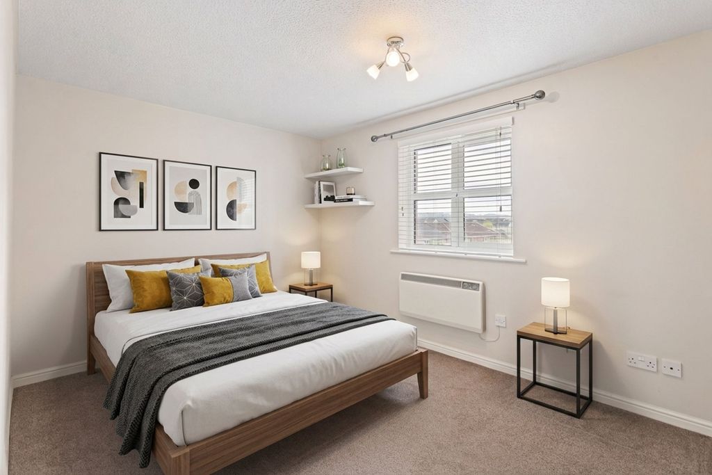 Property photo 3 of 31