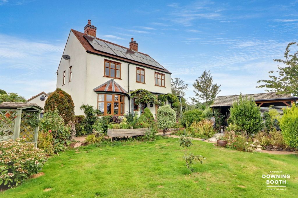Property photo 1 of 33