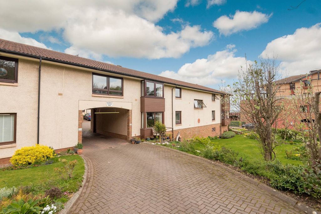 Property photo 1 of 27 Primary Property Image