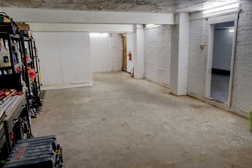 Property photo 3 of 7 Back Room 1.Jpg
