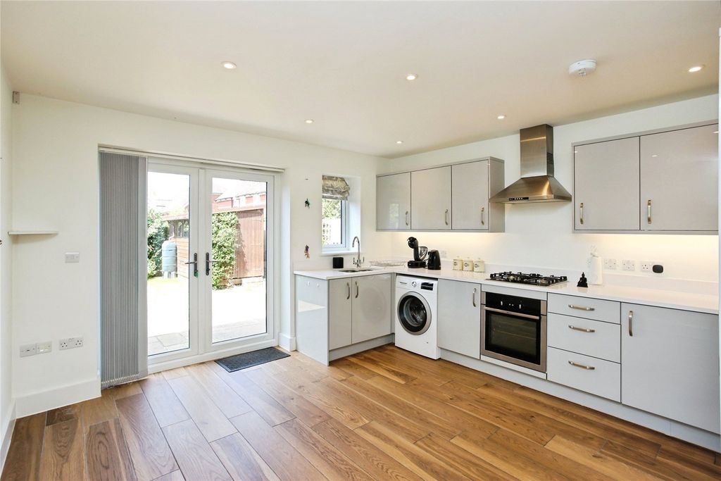 Property photo 2 of 13 Kitchen Diner