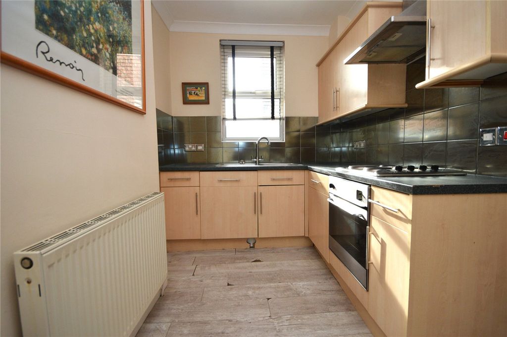 Property photo 3 of 4 Picture No. 09