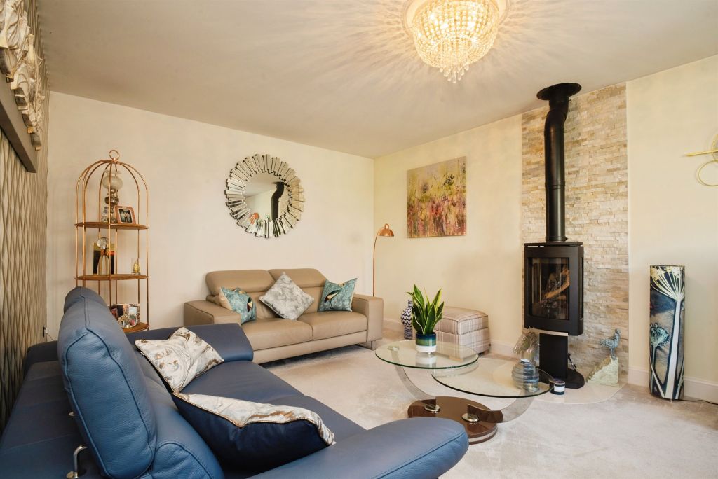 Property photo 3 of 29