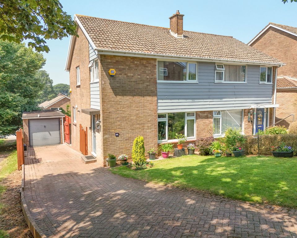 Property photo 1 of 22