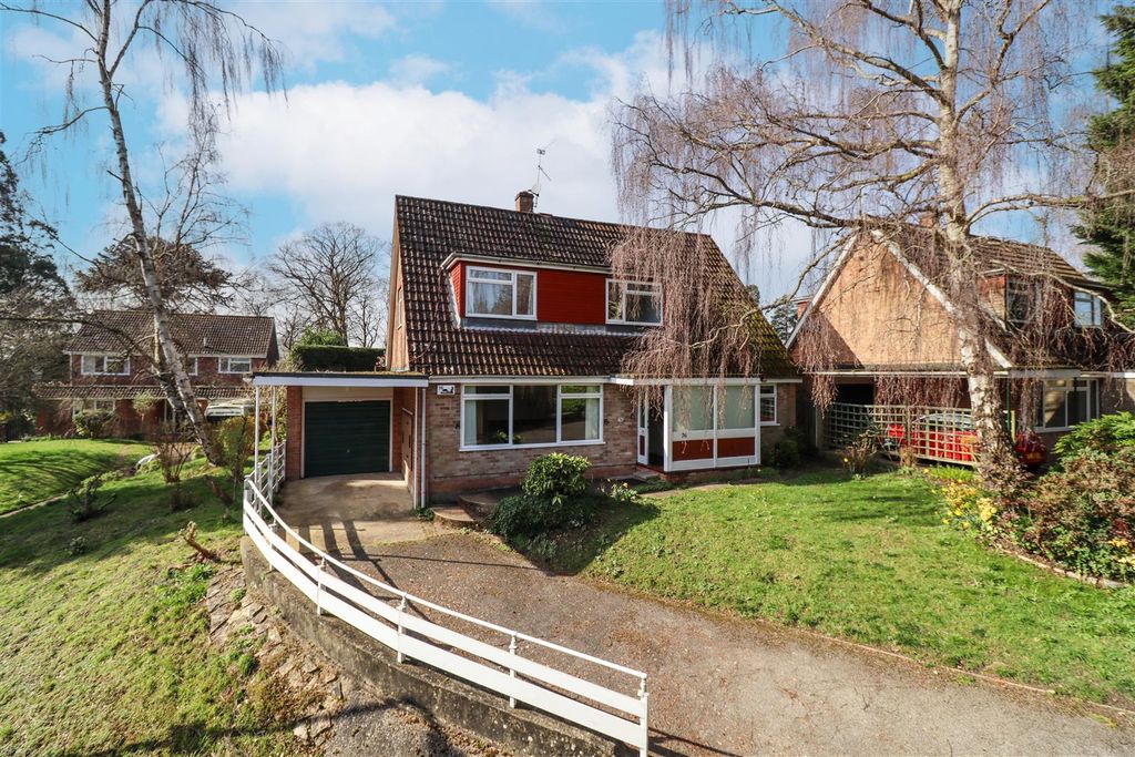 Property photo 1 of 26 Front