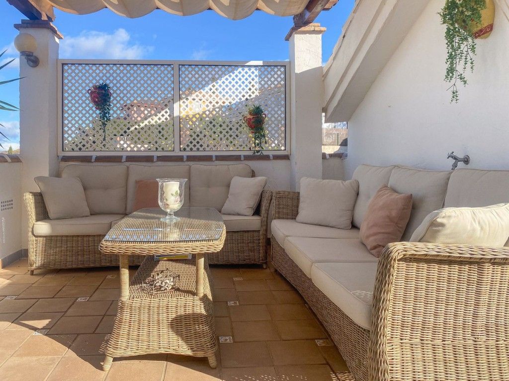 Property photo 3 of 20 Terrace (3)