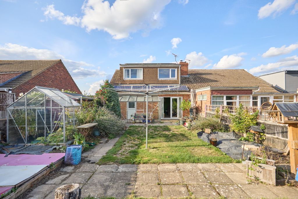 Property photo 2 of 14