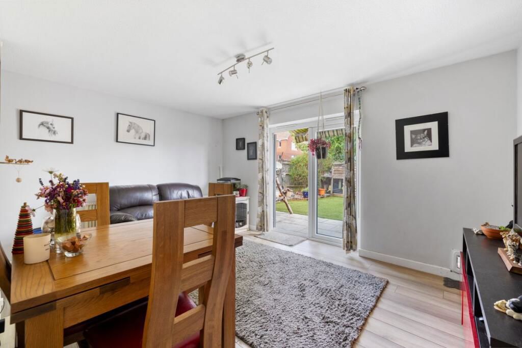 Property photo 3 of 15
