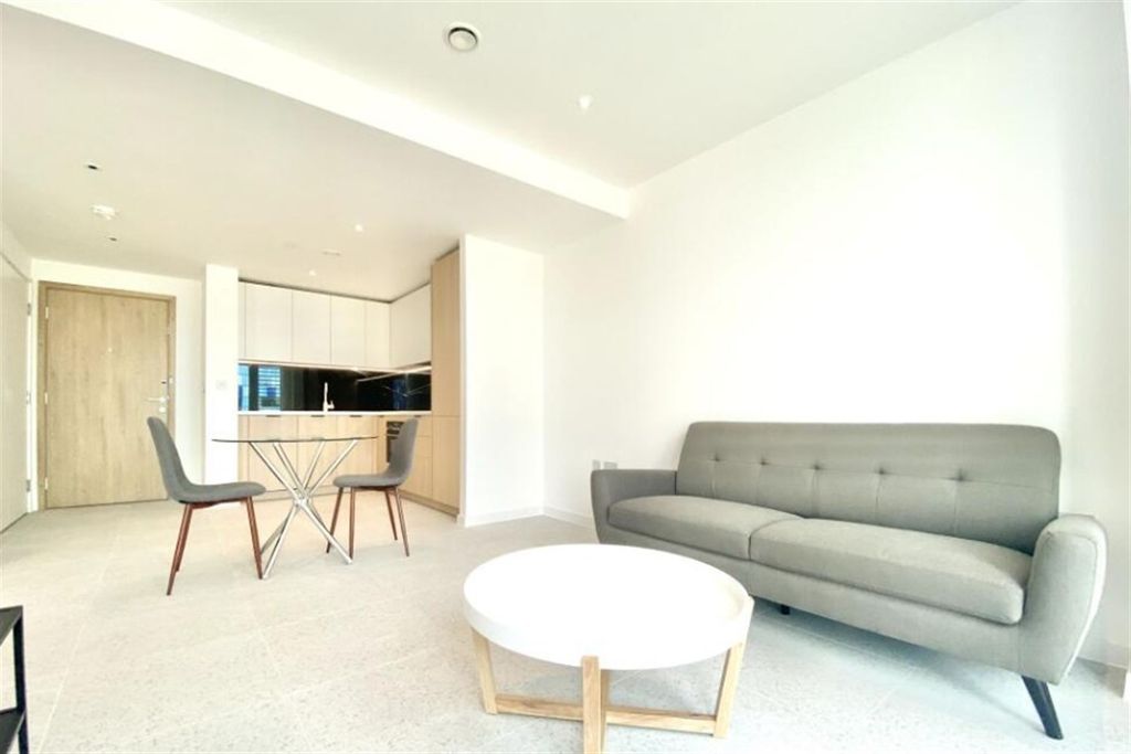 Property photo 1 of 12 (Main)