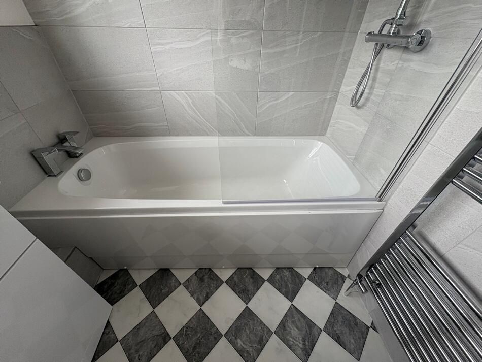 Property photo 3 of 4 Bathroom
