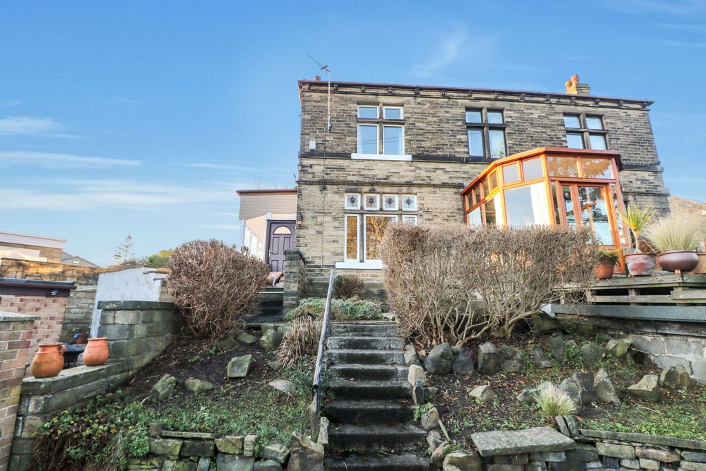 Property photo 1 of 20 Img_8721