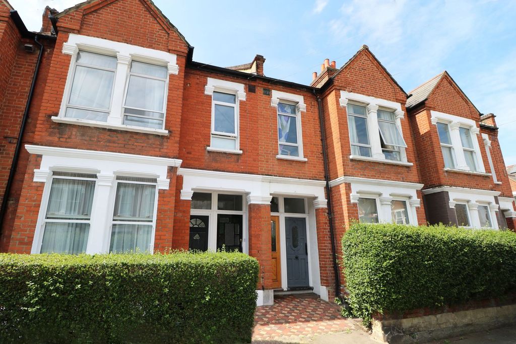 Property photo 1 of 11