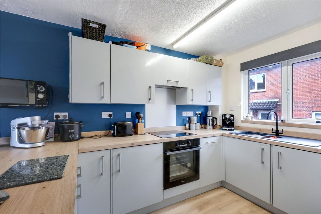 Property photo 2 of 14 Picture No. 01