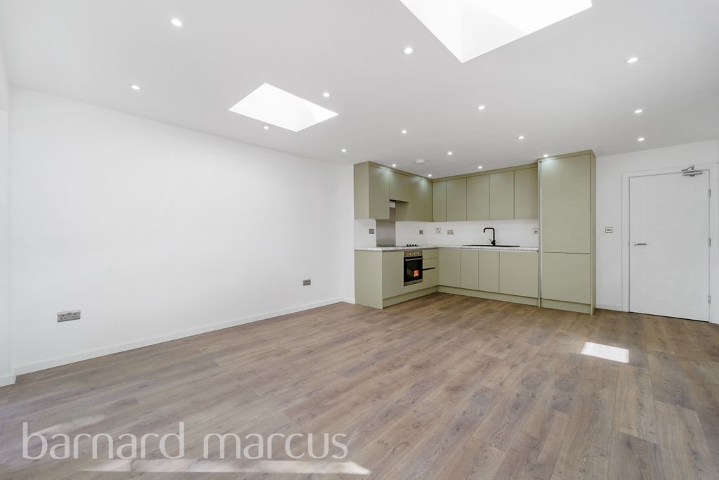 Property photo 1 of 9 Reception Room