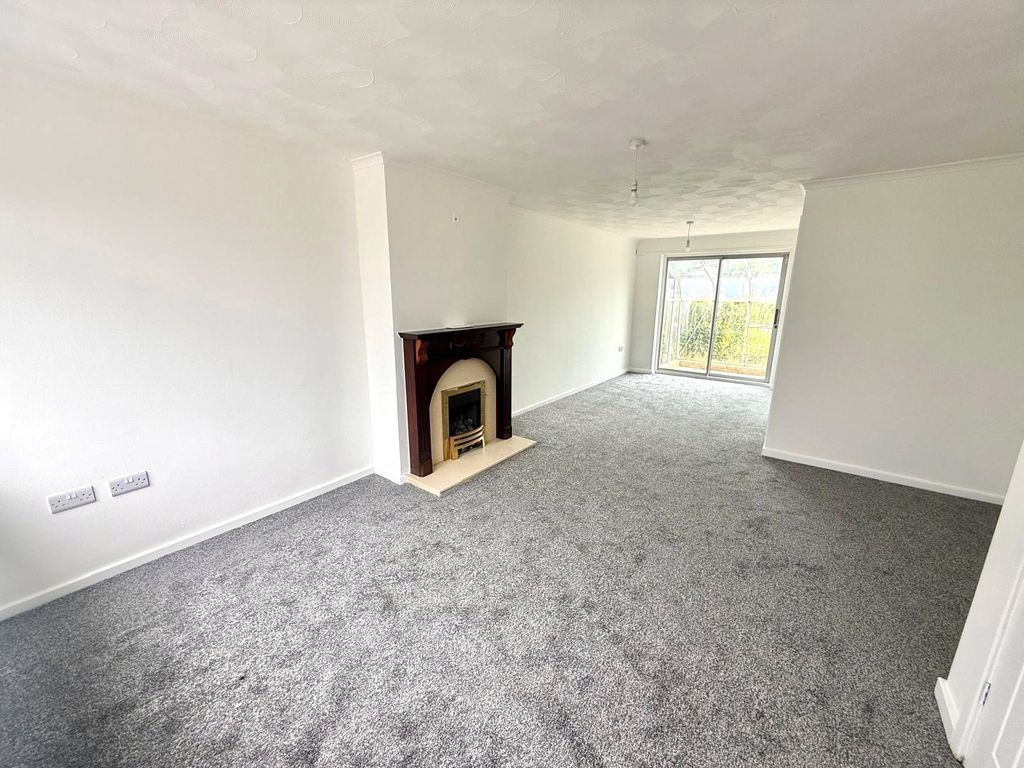 Property photo 3 of 16 Picture No. 05