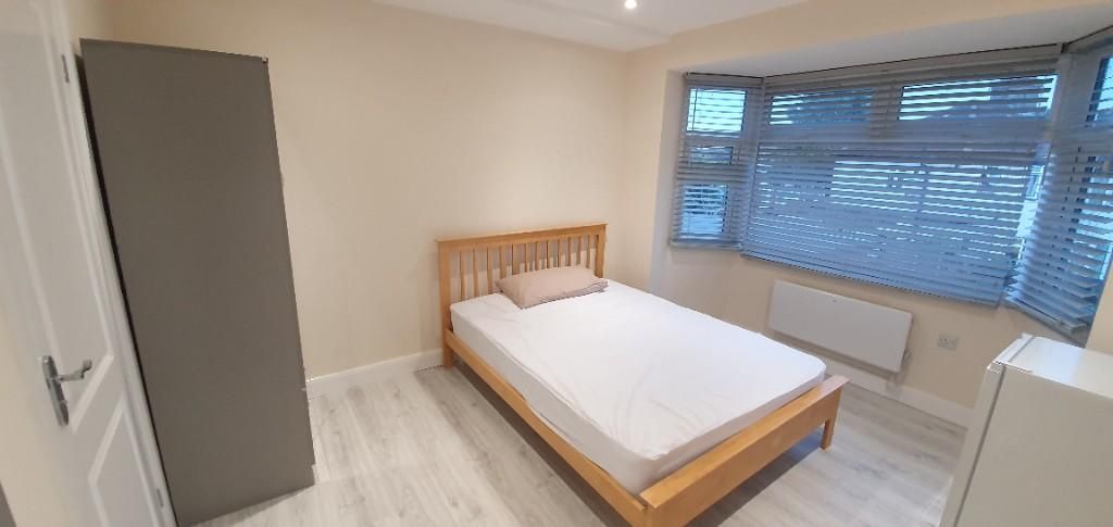 Property photo 1 of 3