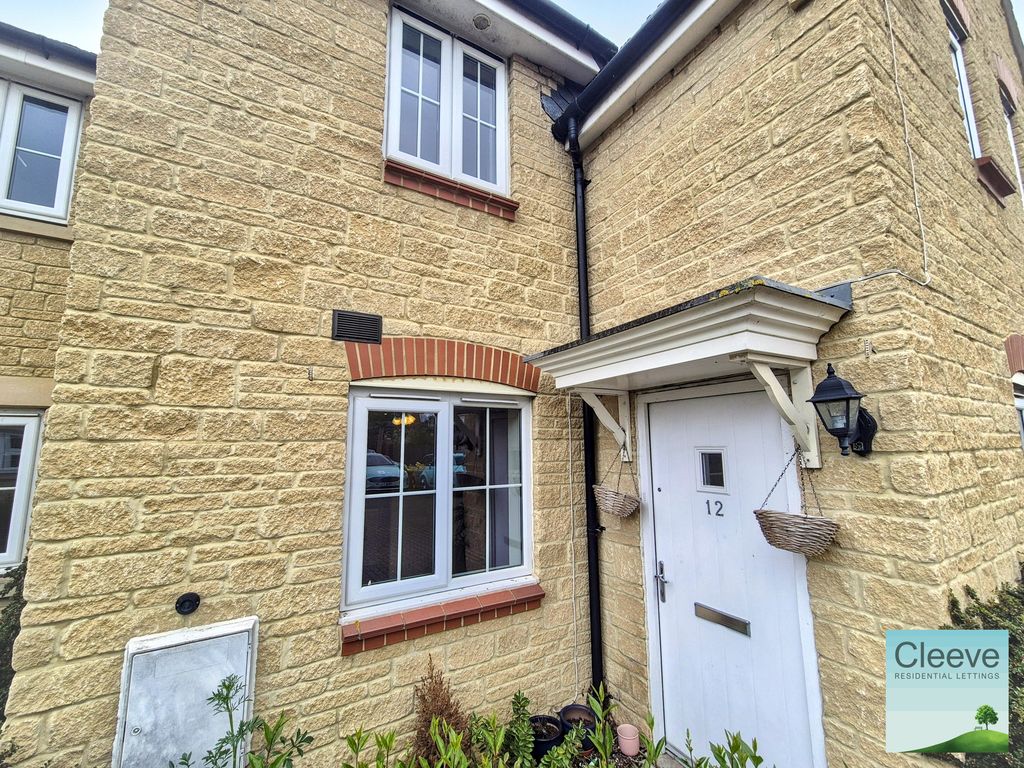 Property photo 2 of 11 1000100949