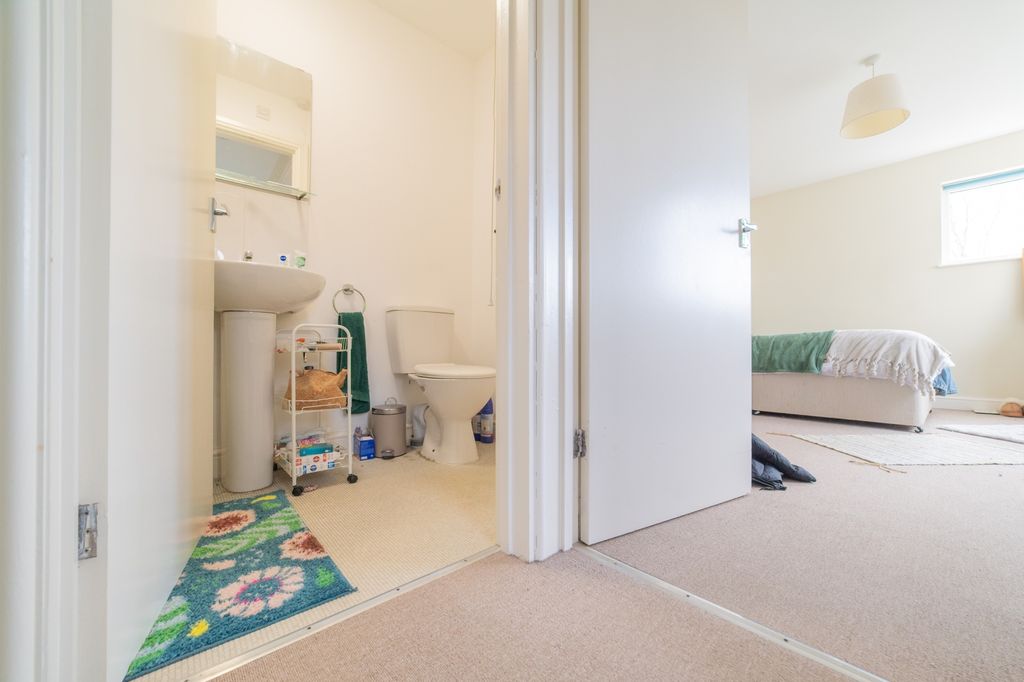 Additional image 25 of 5 bed block of flats for saleConnaught Road, Roath CF24