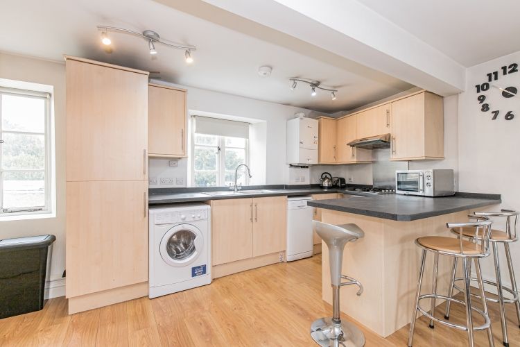 Property photo 3 of 8 155780