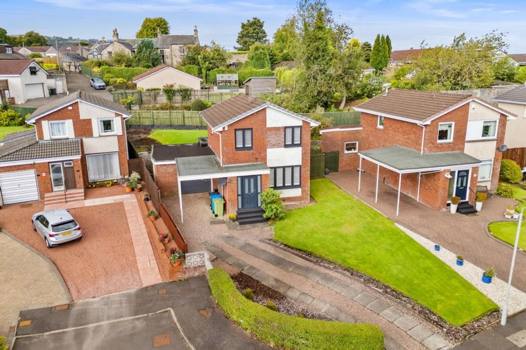 Property photo 1 of 37