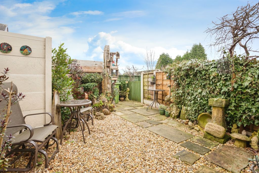 Property photo 2 of 16