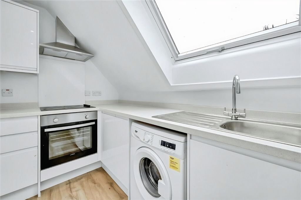 Property photo 2 of 10 Pbox-Img.Jpg