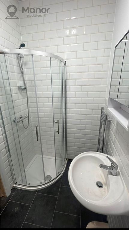 Property photo 3 of 4 Shower Room