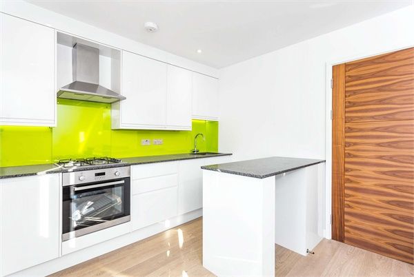 Property photo 2 of 8