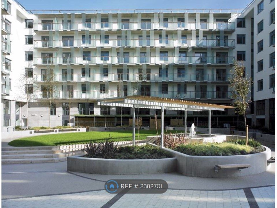 Property photo 1 of 14 Communal Area