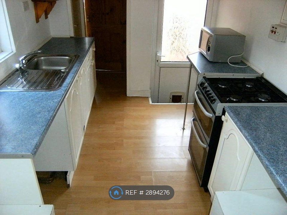 Property photo 3 of 5