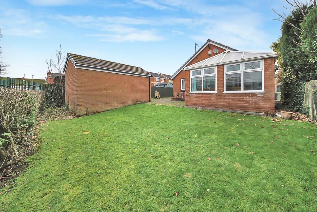 Property photo 2 of 23 Glenmaye Grove, Hindley Green, Hindley, Wigan, Wn2
