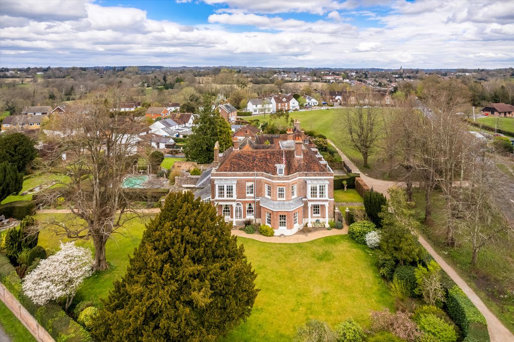 Property photo 3 of 35 Image