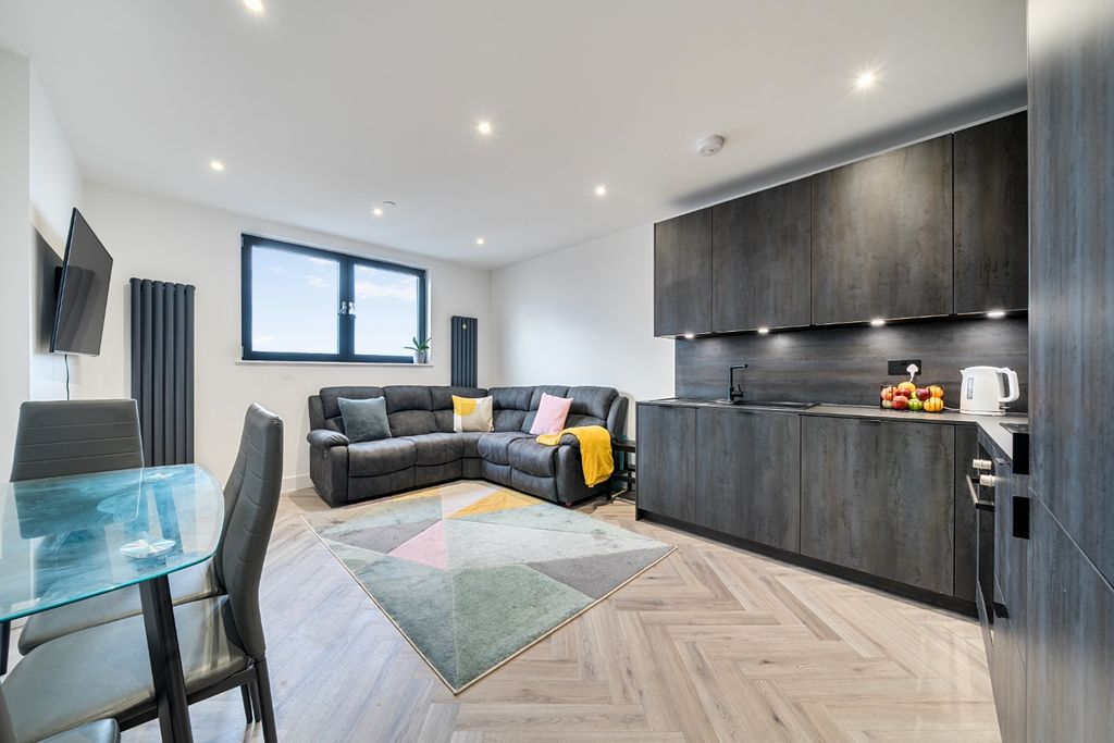 Property photo 1 of 11 3846241