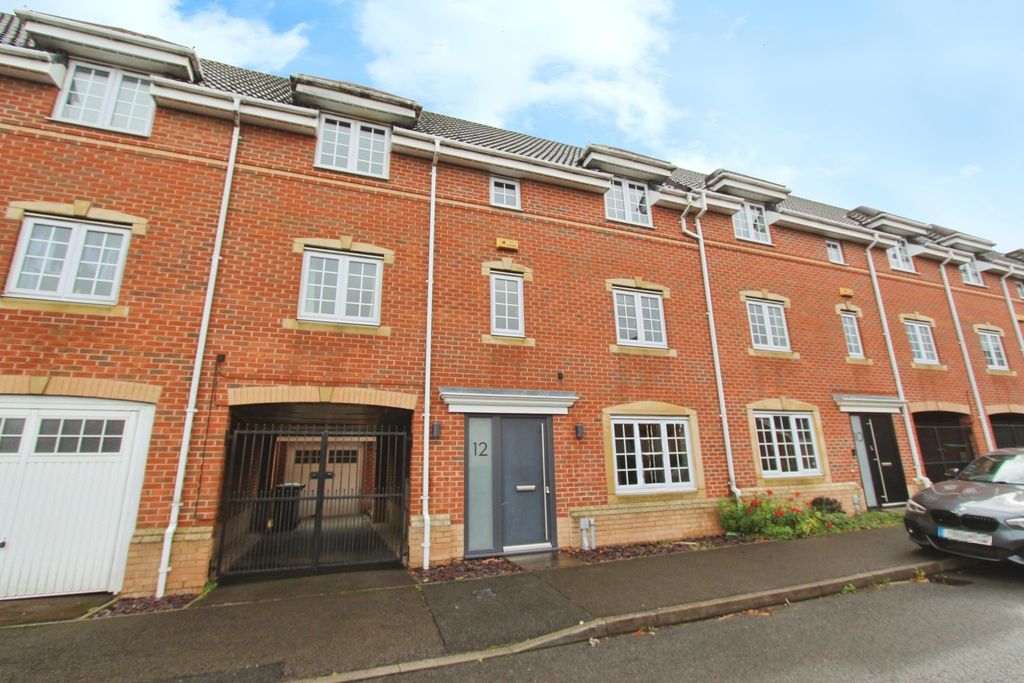Property photo 1 of 21