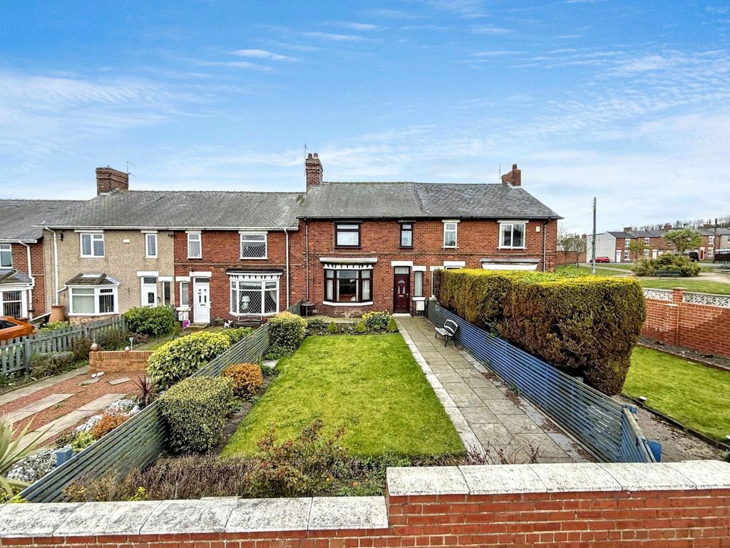 Property photo 1 of 4