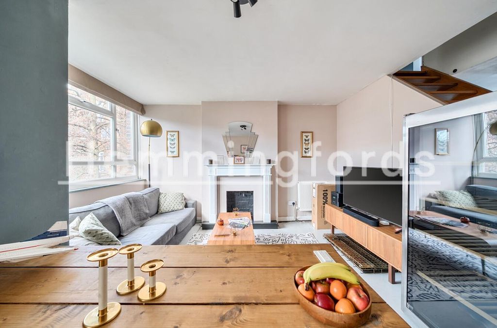 Property photo 3 of 19 863A9B83-2456-47Ad-9035-d11A20Ff8773.Jpg