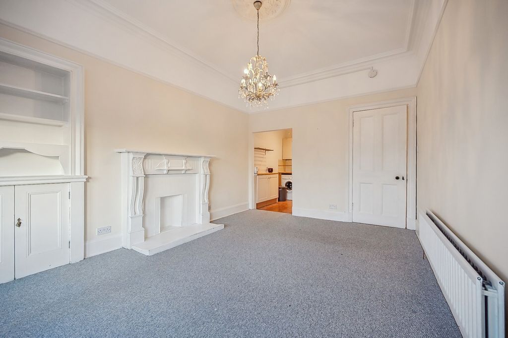 Property photo 3 of 12 3