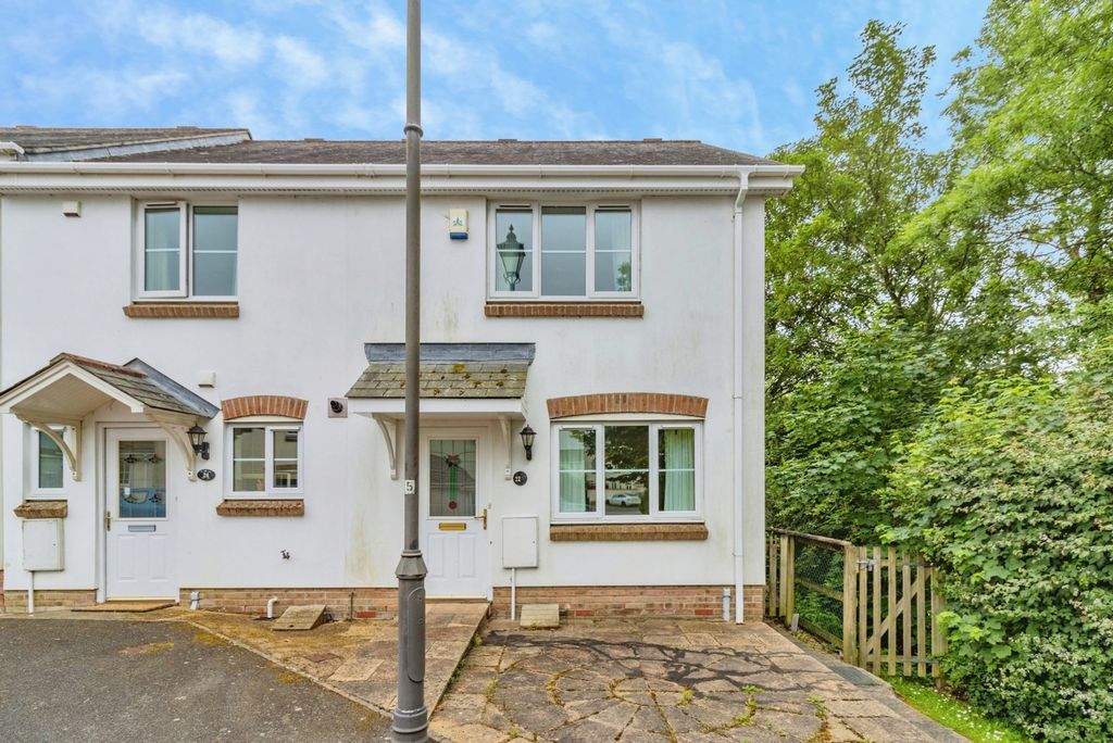 Property photo 1 of 17 Pbox-Img.Jpg